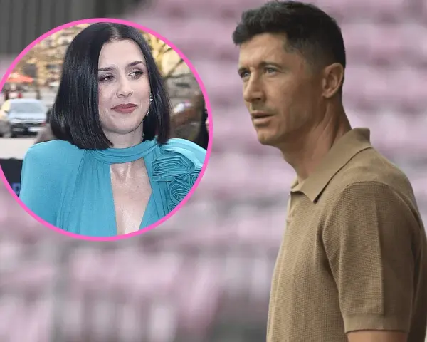 Kobieta w niebieskiej sukni, która może być siostrą Roberta Lewandowskiego, obok piłkarza.
